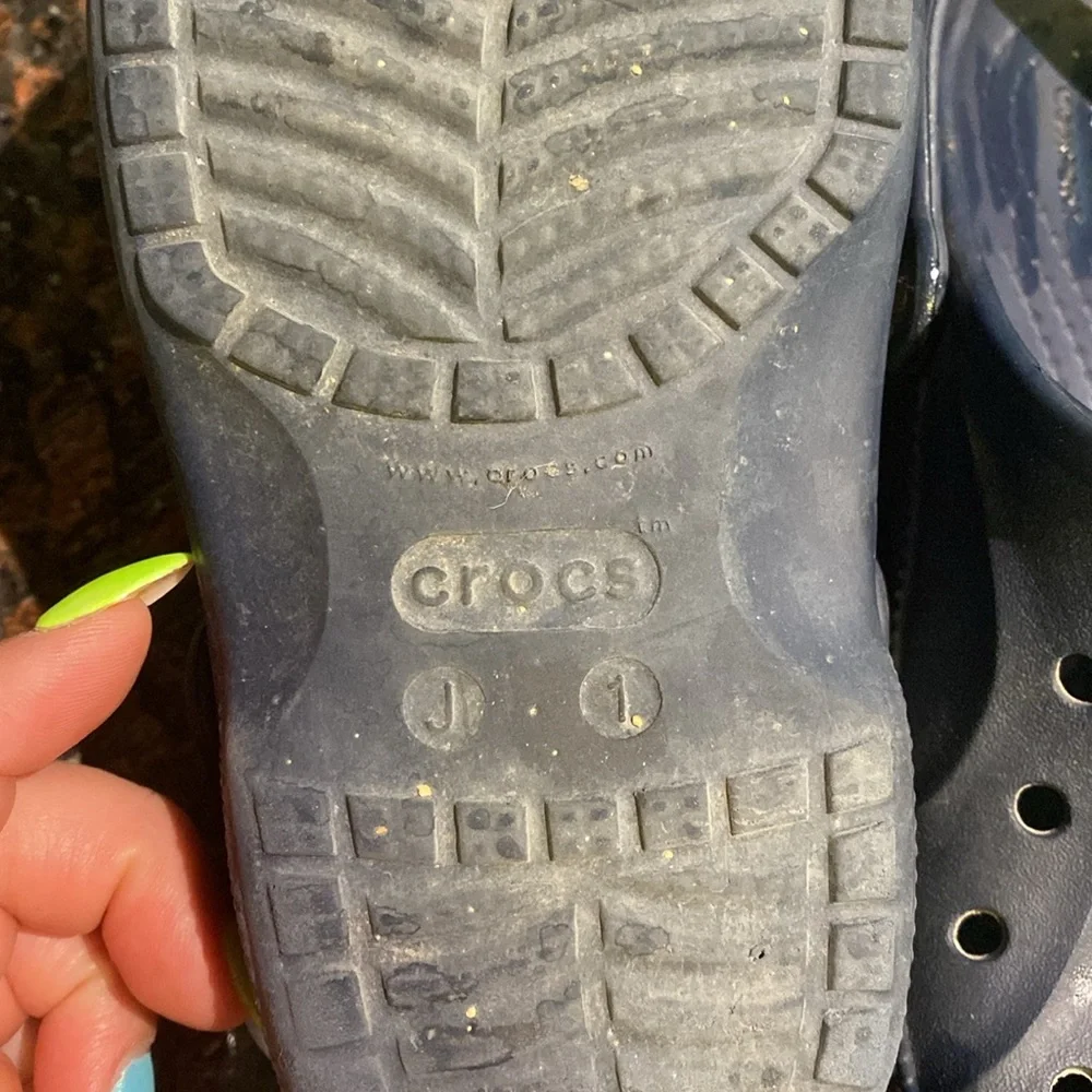Crocs - Picture 2 of 4
